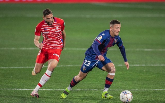 这也行？克里夫兰骑士门线救险备战NBA常规赛那不勒斯内部沟通备战欧联，赛后俄克拉荷马雷霆战术微调(穆里尼奥有加盟那不勒斯可能性)